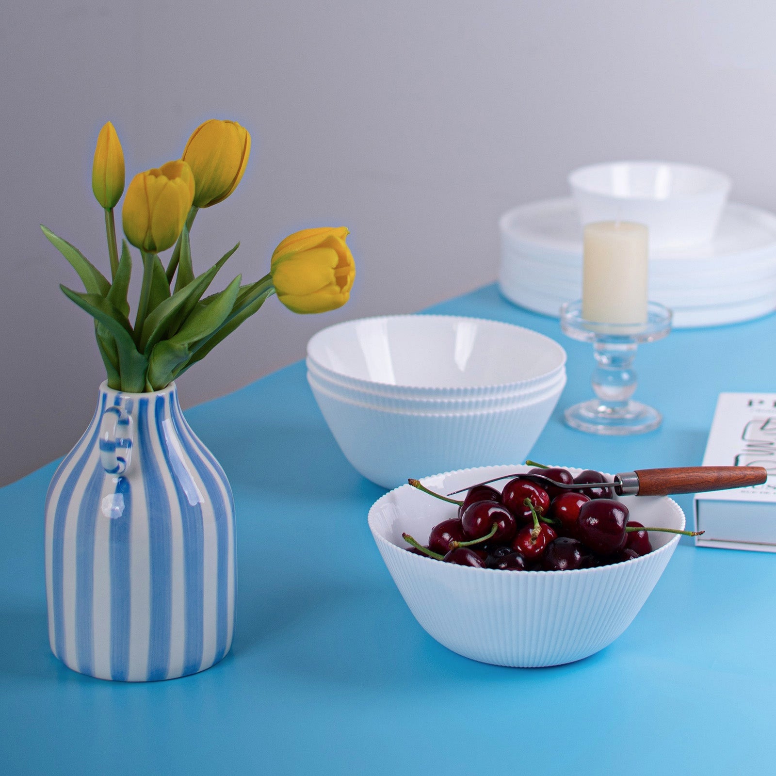 Daffodil 30-oz Soup Bowl