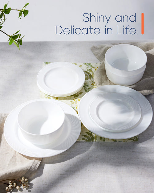 Freesia Dinnerware Set