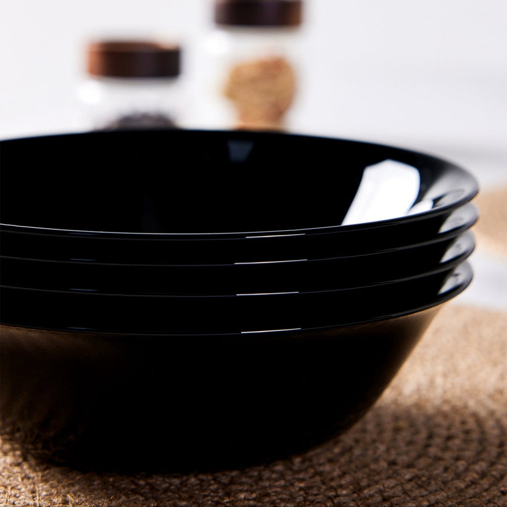 Gladiola 16-oz Cereal Bowl (Obsidian)