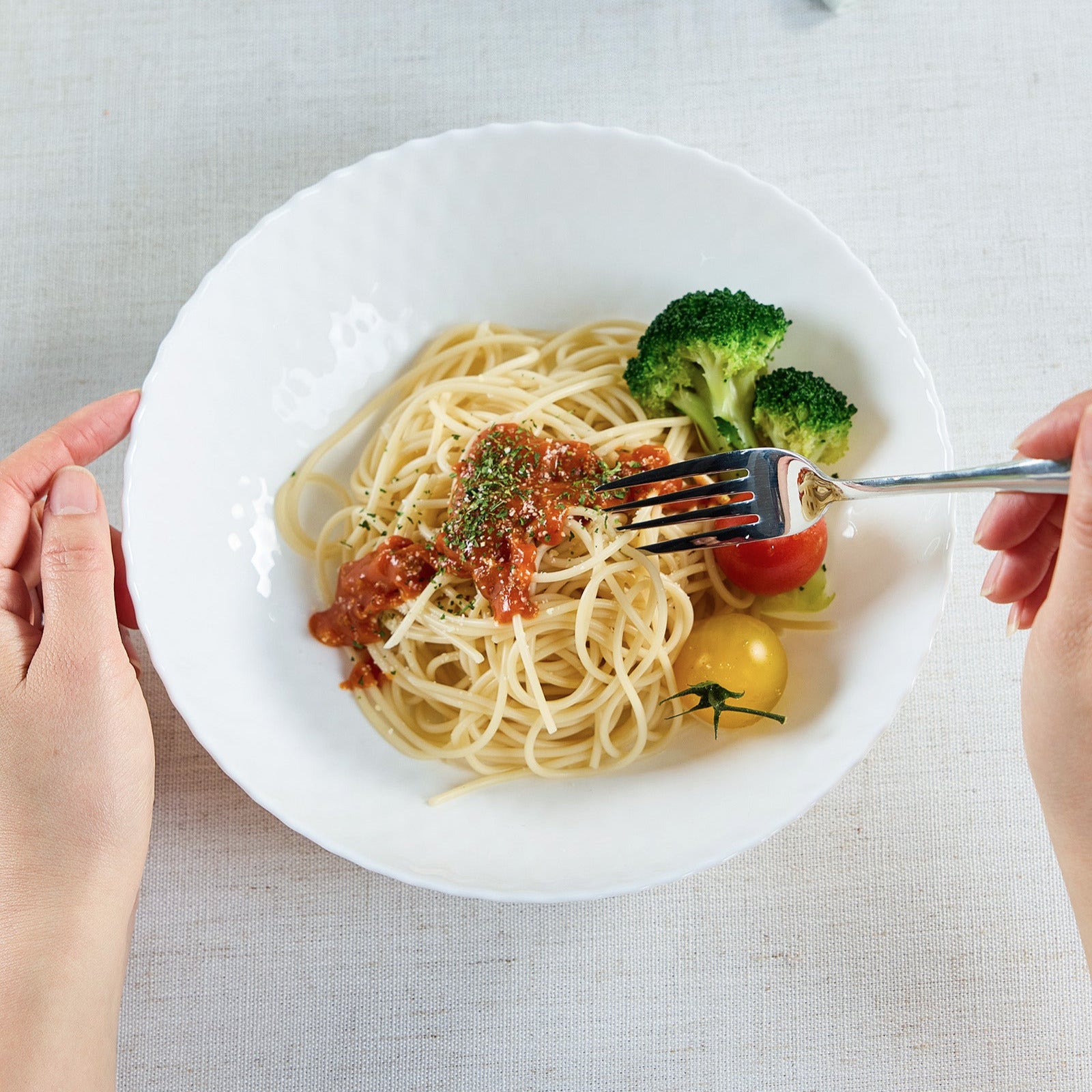 Glittering 30-oz Pasta Bowl