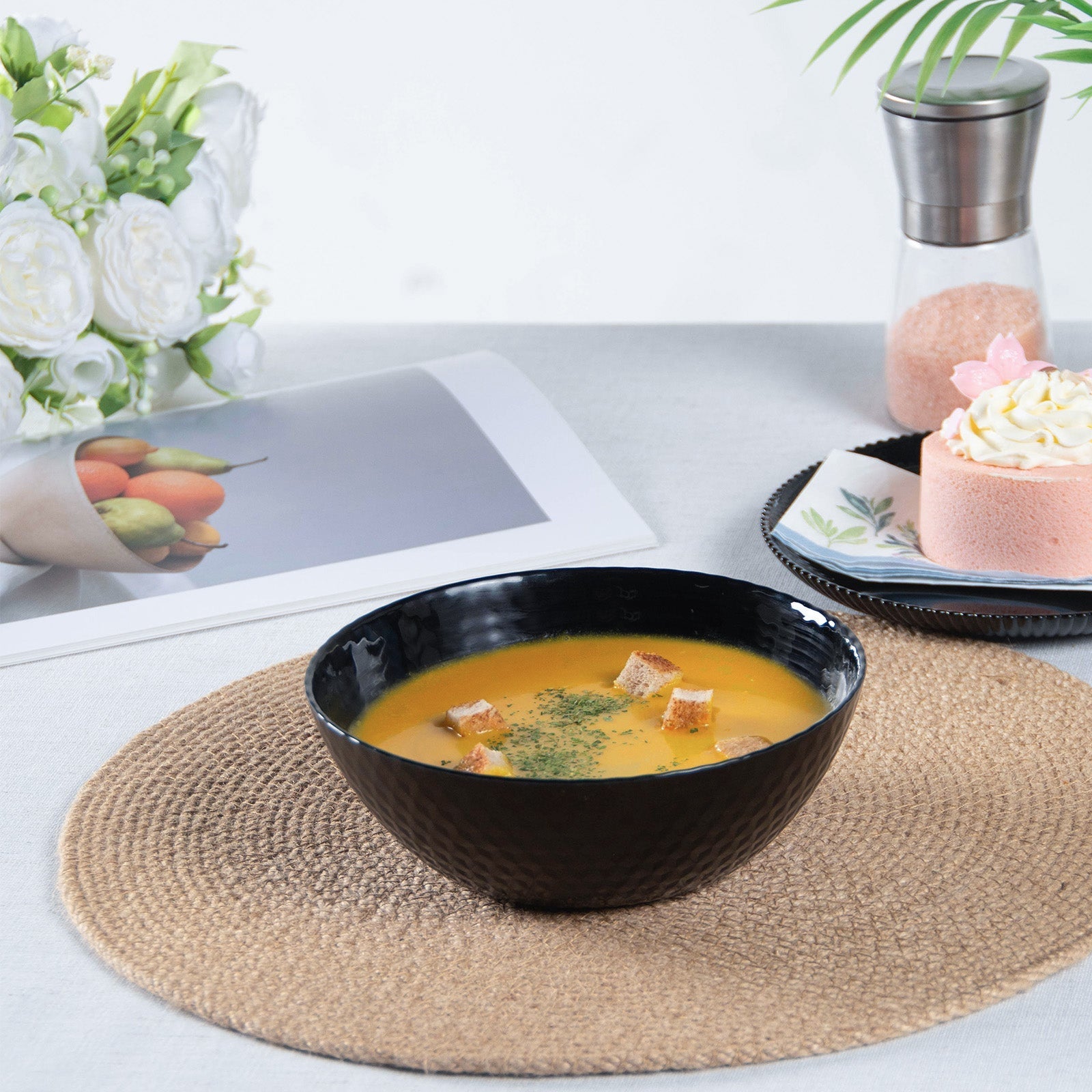 Glittering 20-oz Cereal Bowl (Obsidian)