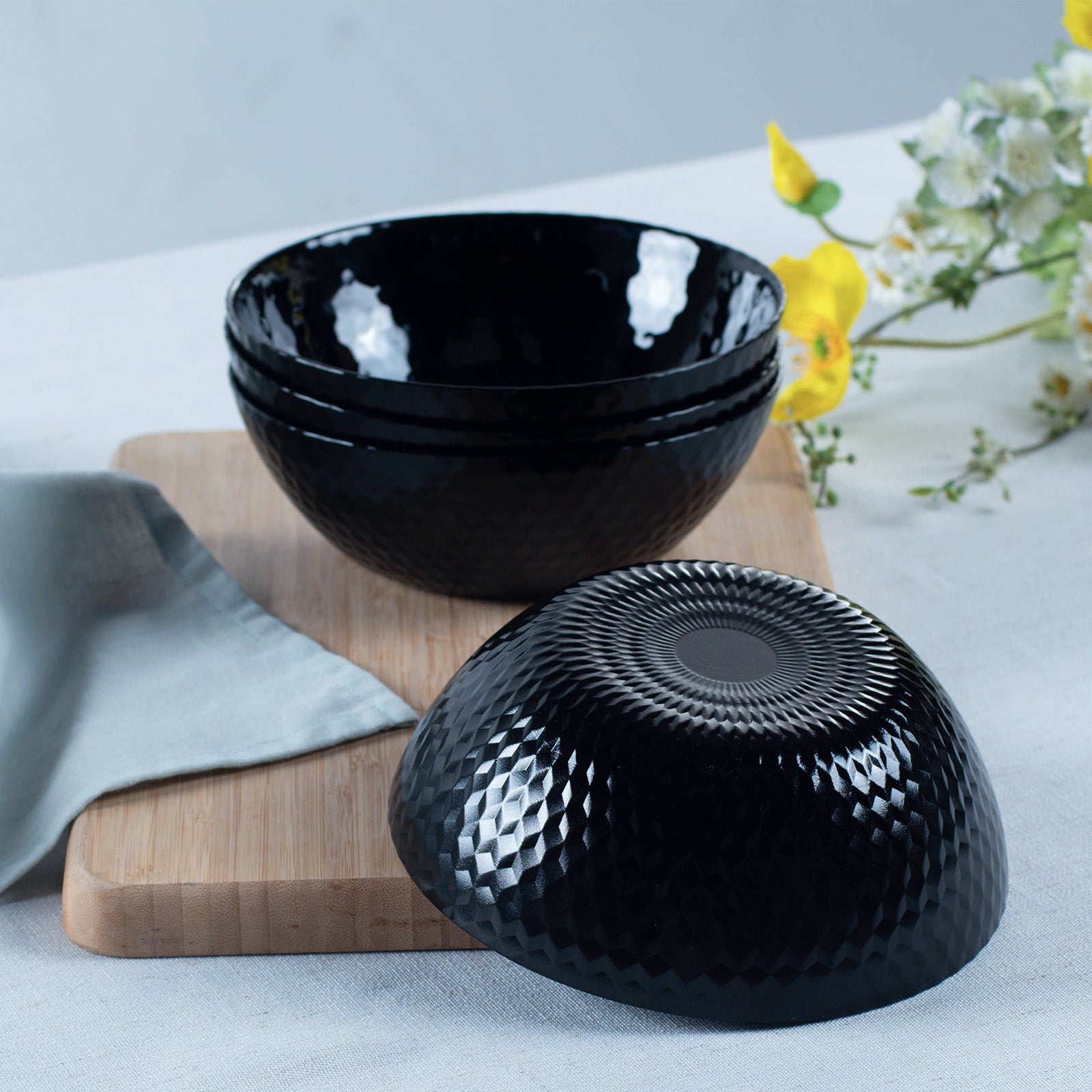 Glittering 27-oz Soup Bowl (Obsidian)