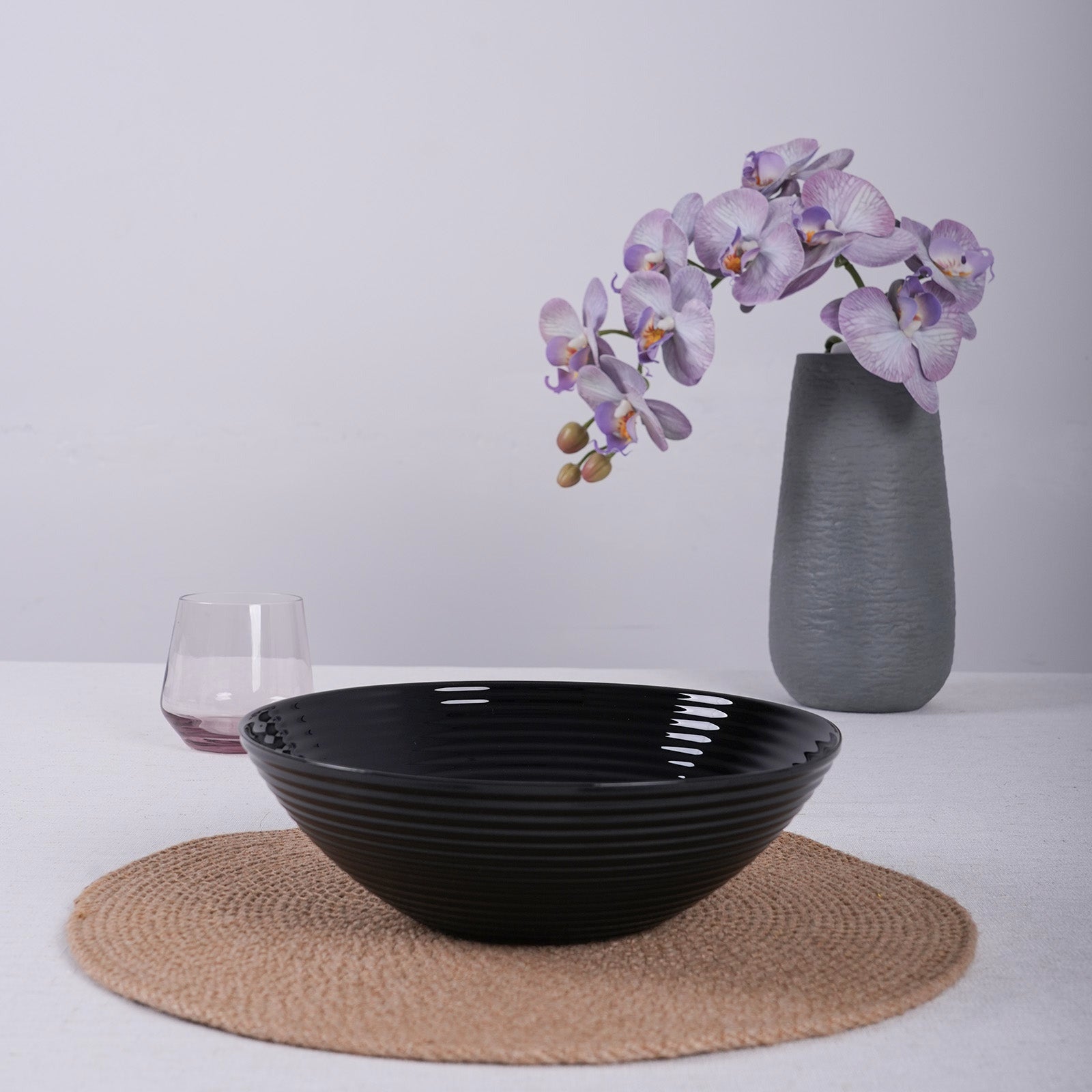 Ripples 54-oz Large Round Salad Bowl (Obsidian)