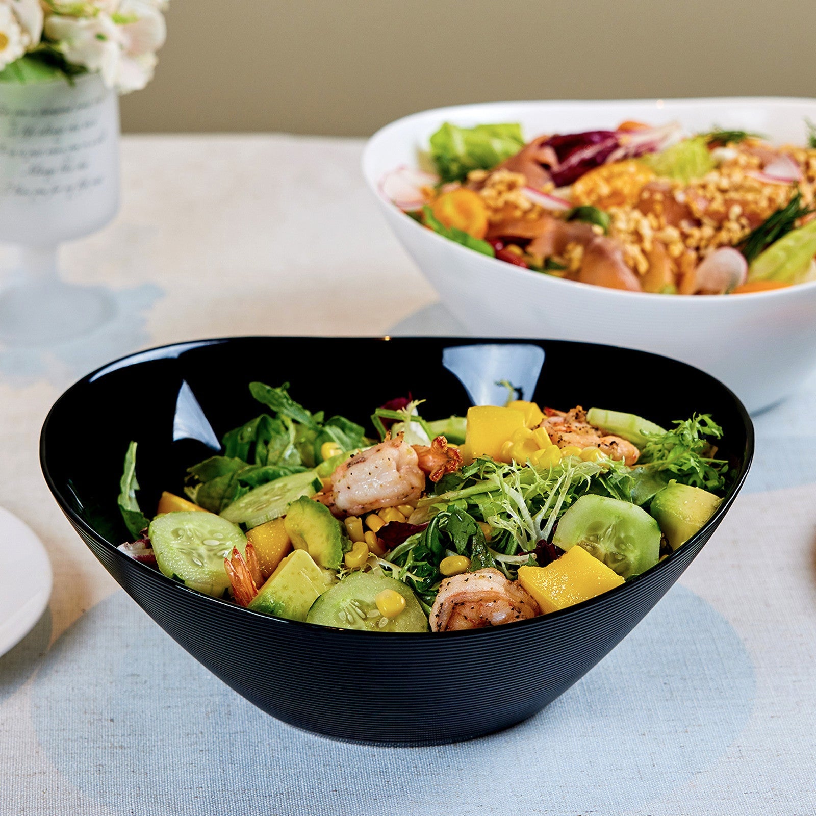 Ripples 66-oz Large Salad Bowl (Obsidian)
