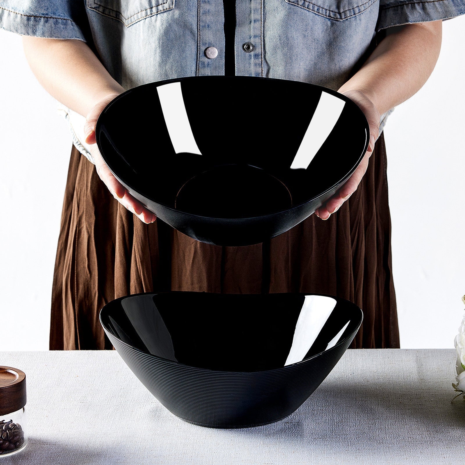 Ripples 66-oz Large Salad Bowl (Obsidian)